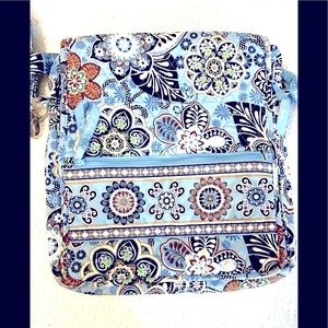 RARE Vera Bradley Crossbody Bali Blue HTF- Retired 2009 Excellent condition!